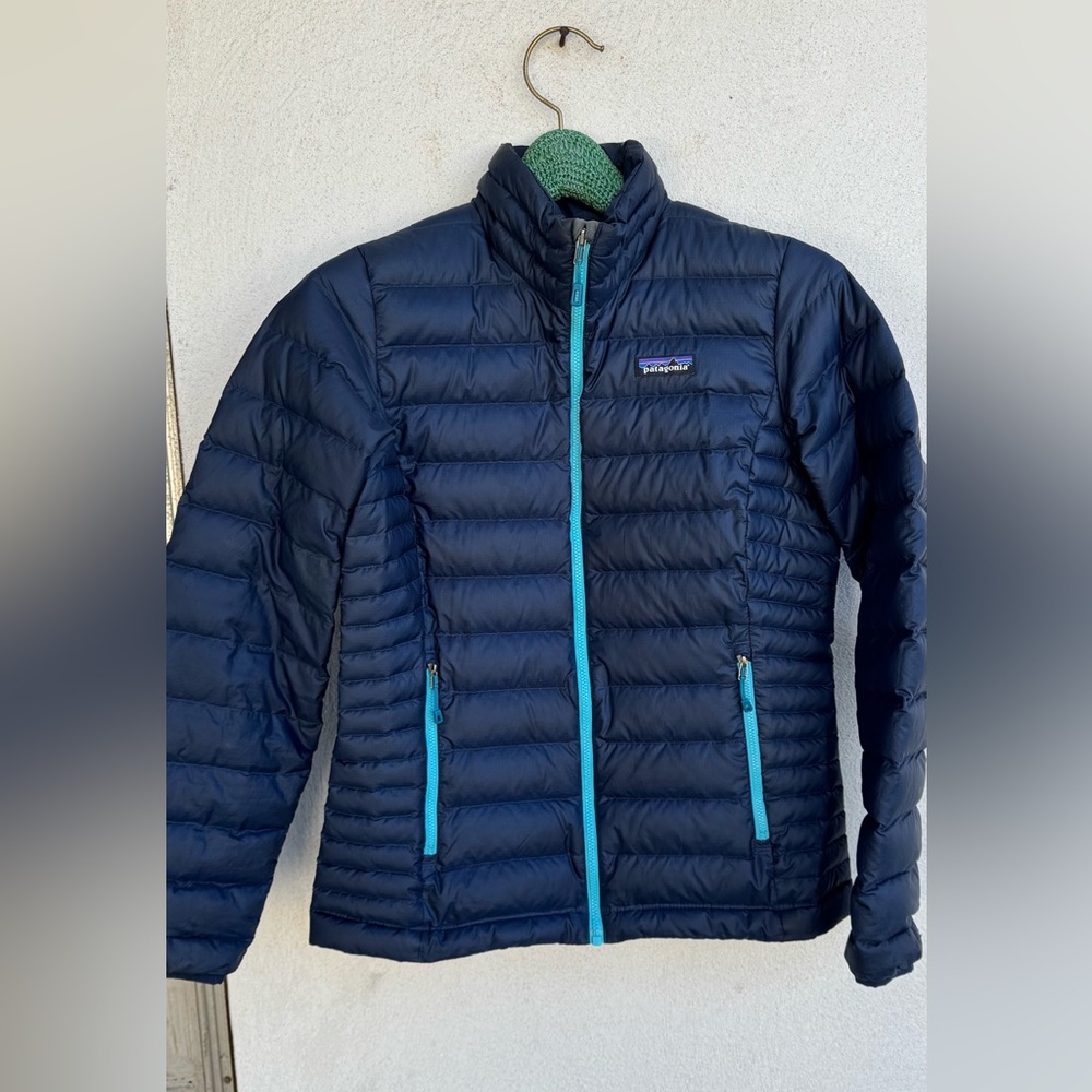 Patagonia W’s Down Sweater Jacket- Small